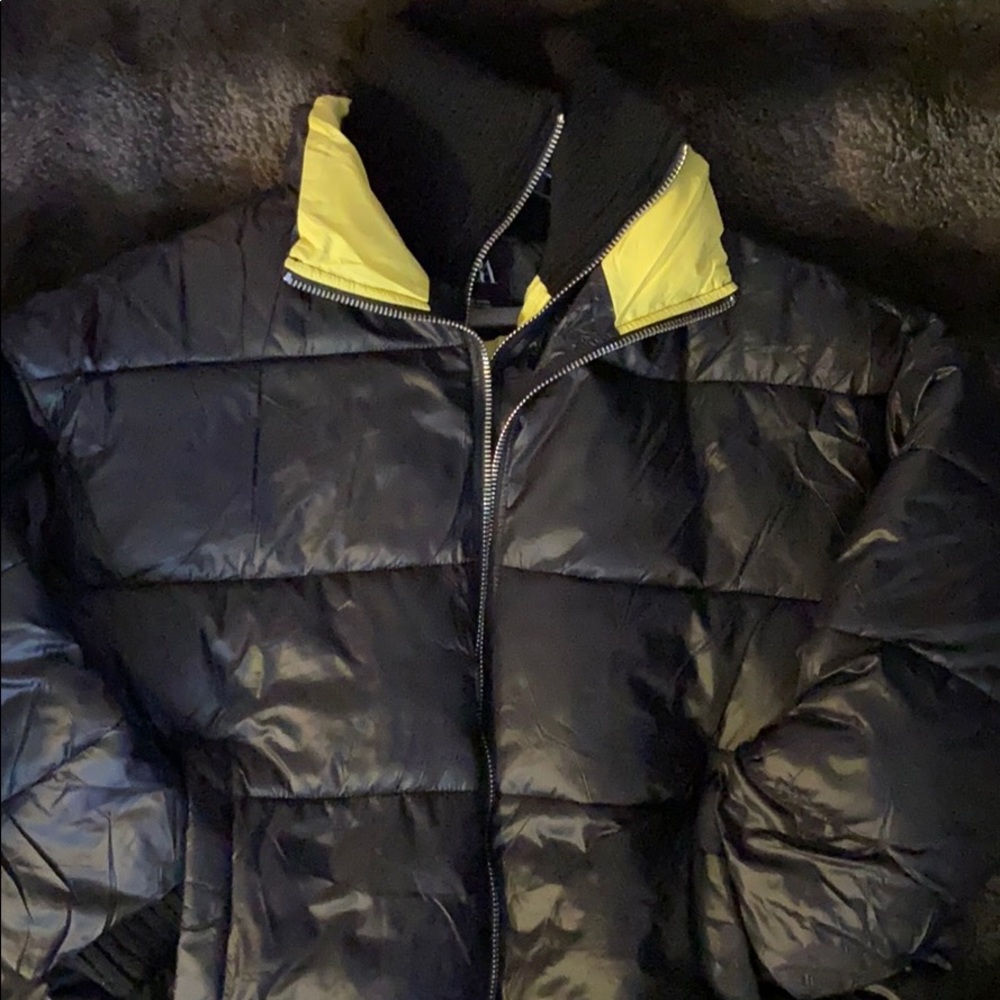 Puffer Jacket - Picture 6 of 8